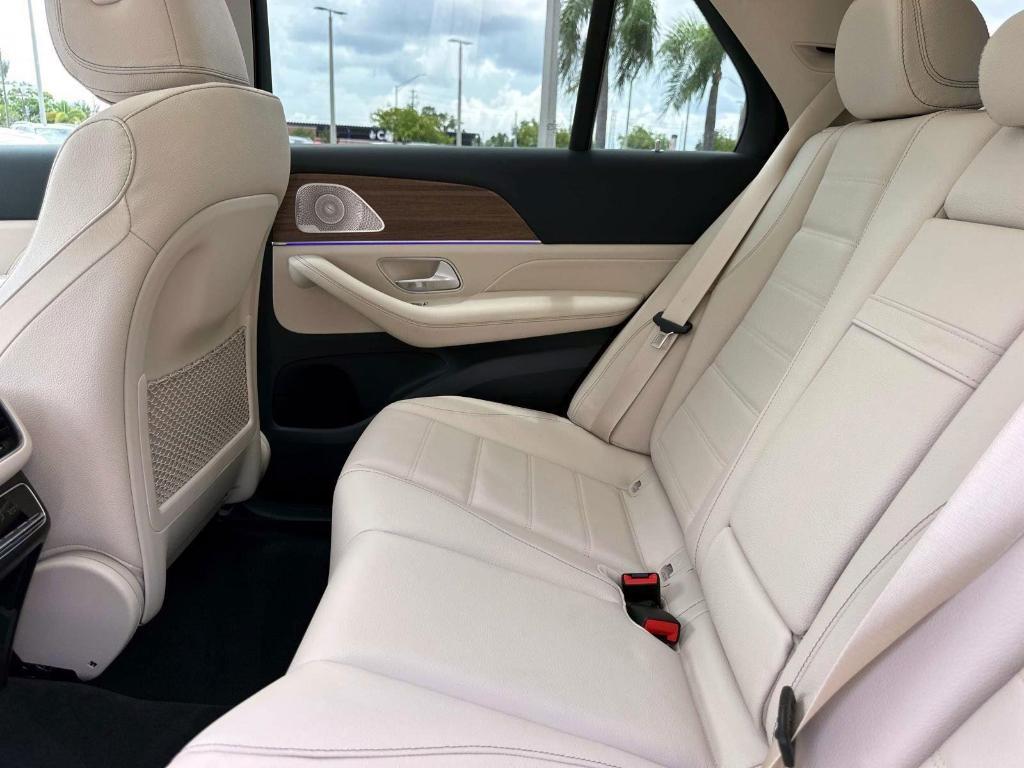 new 2025 Mercedes-Benz GLE 350 car, priced at $73,095