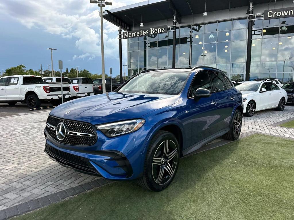 new 2025 Mercedes-Benz GLC 350e car, priced at $69,900