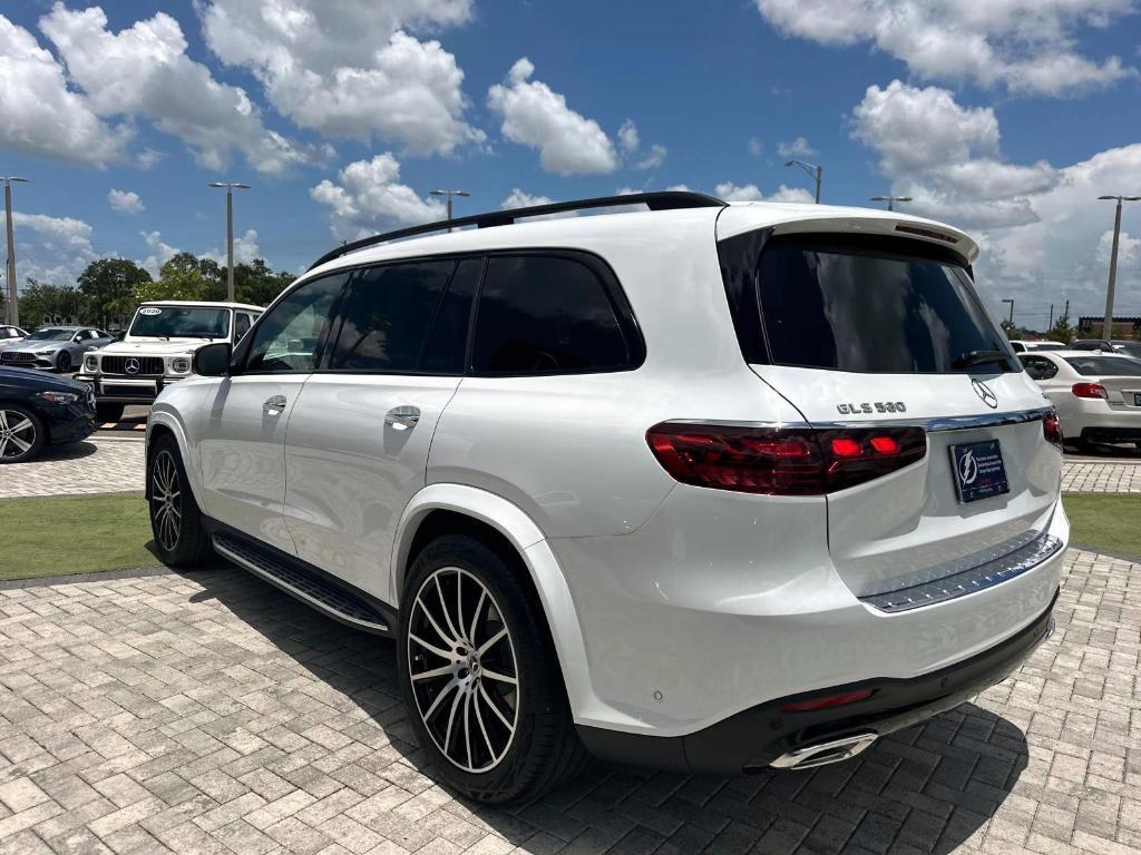 new 2025 Mercedes-Benz GLS 580 car, priced at $122,265