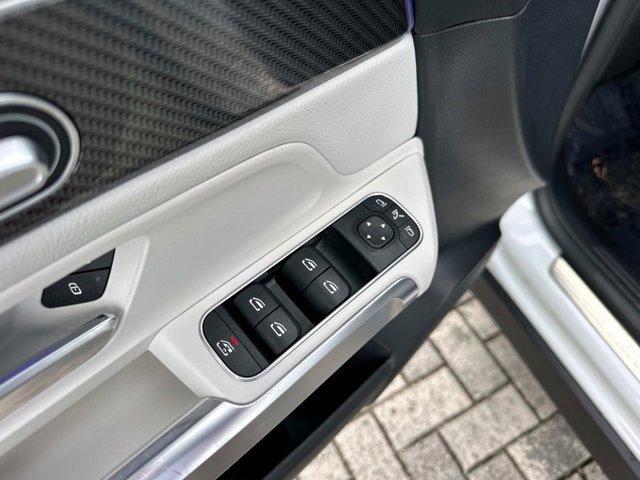 used 2021 Mercedes-Benz GLB 250 car, priced at $29,590