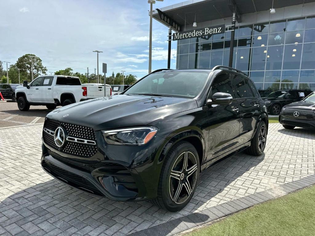 new 2025 Mercedes-Benz GLE 450 car, priced at $81,245
