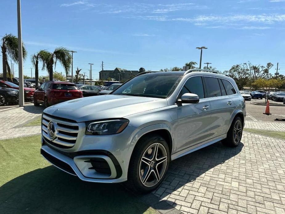 new 2025 Mercedes-Benz GLS 450 car, priced at $95,365