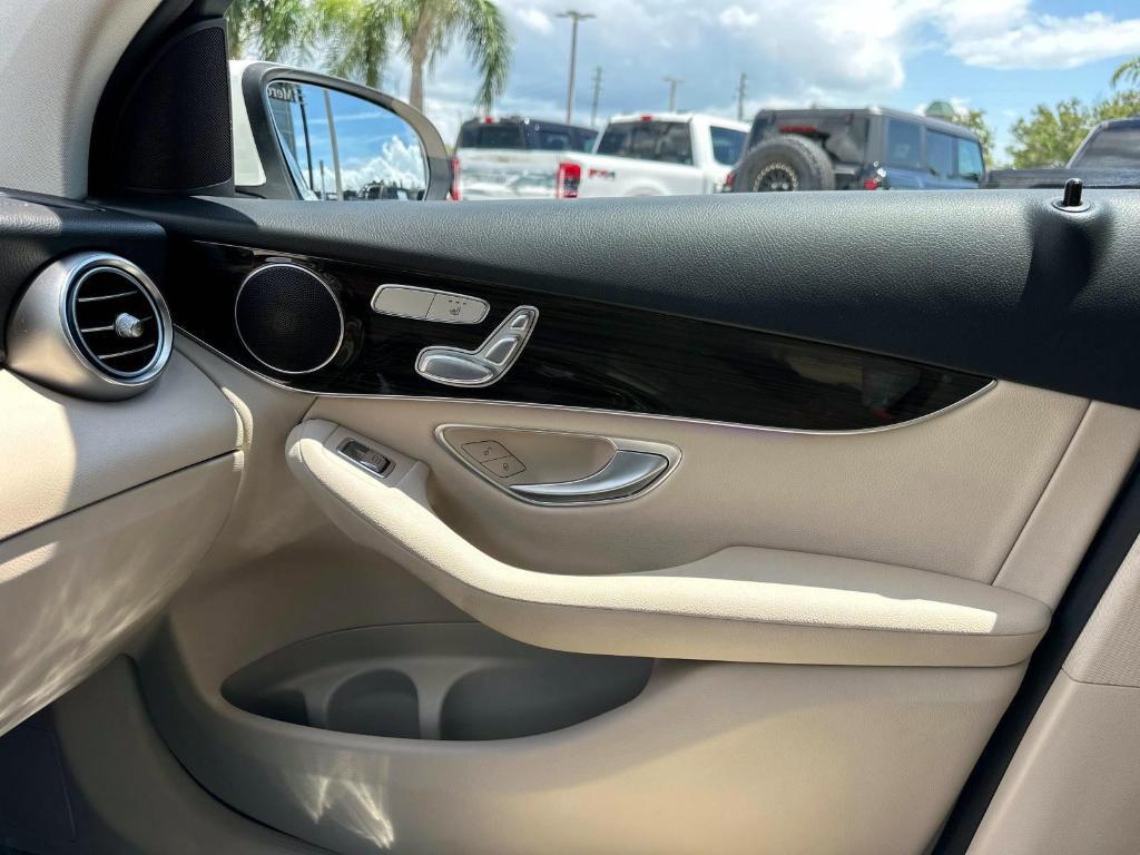 used 2022 Mercedes-Benz GLC 300 car, priced at $31,999