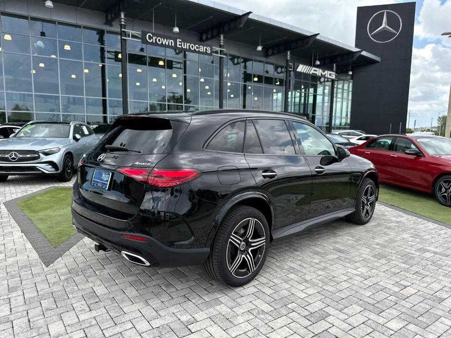 new 2024 Mercedes-Benz GLC 300 car, priced at $59,770