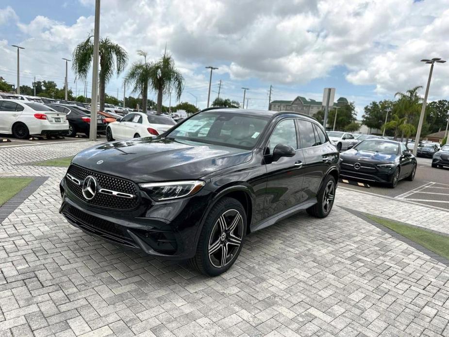 new 2024 Mercedes-Benz GLC 300 car, priced at $59,770