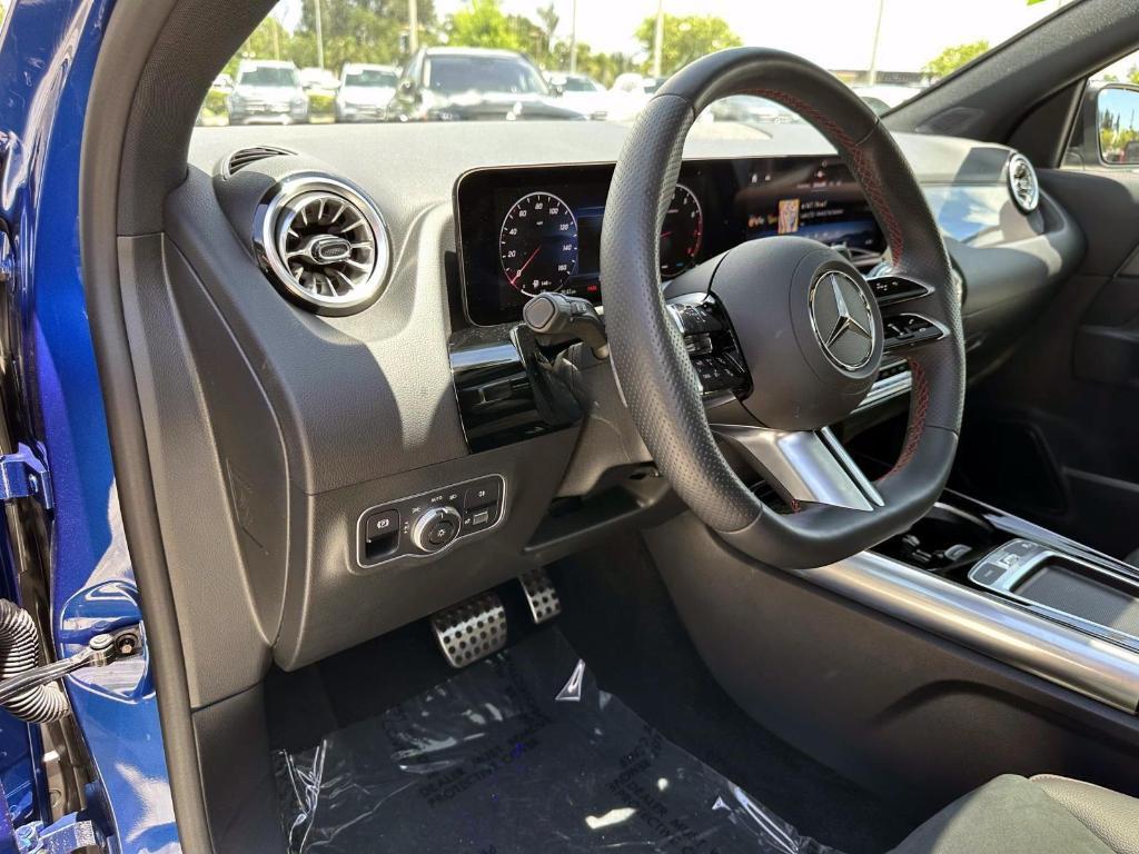used 2025 Mercedes-Benz GLA 250 car, priced at $47,940