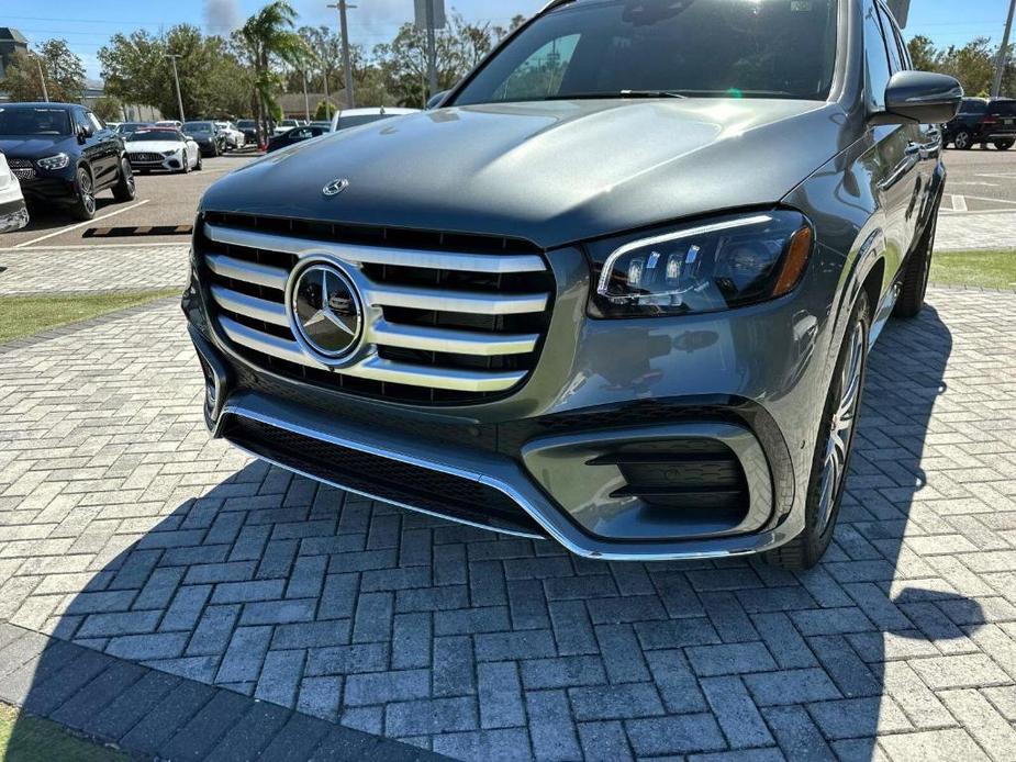 new 2025 Mercedes-Benz GLS 450 car, priced at $96,495