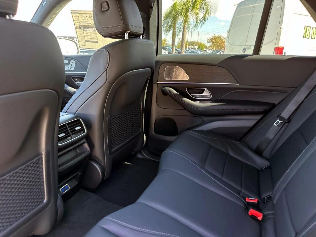 new 2025 Mercedes-Benz GLE 450e car, priced at $79,435