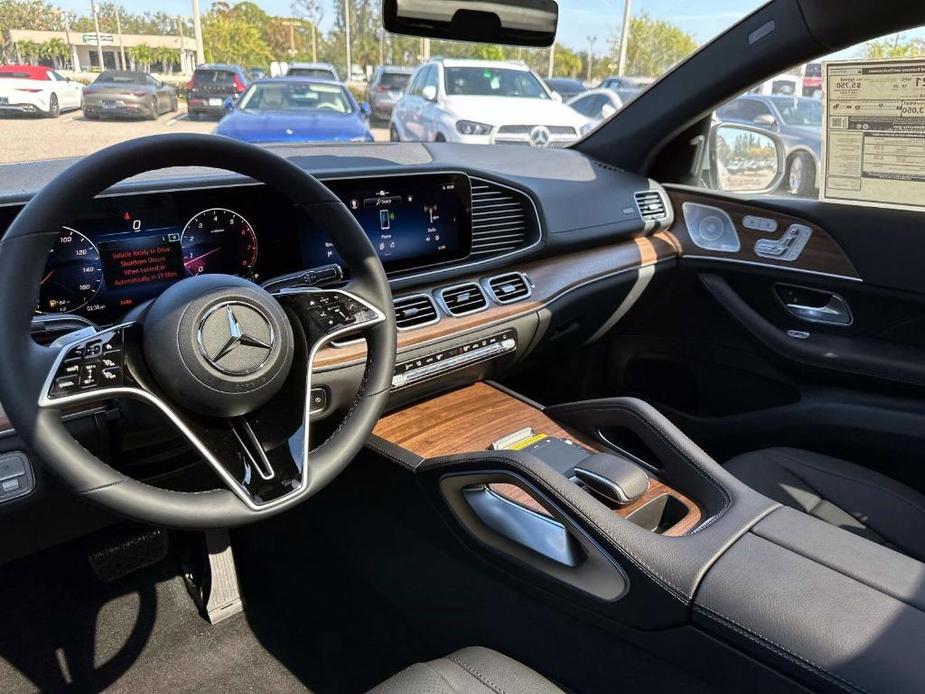 new 2025 Mercedes-Benz GLE 450 car, priced at $80,060