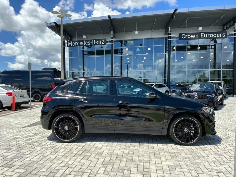 new 2025 Mercedes-Benz AMG GLA 35 car, priced at $70,270