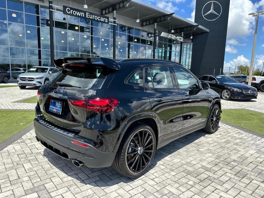 new 2025 Mercedes-Benz AMG GLA 35 car, priced at $70,270