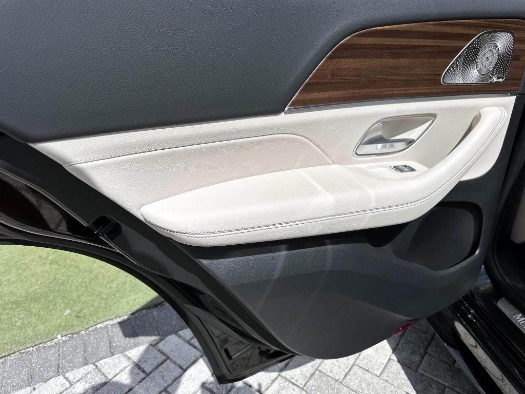 new 2026 Mercedes-Benz GLE 450 car, priced at $80,770