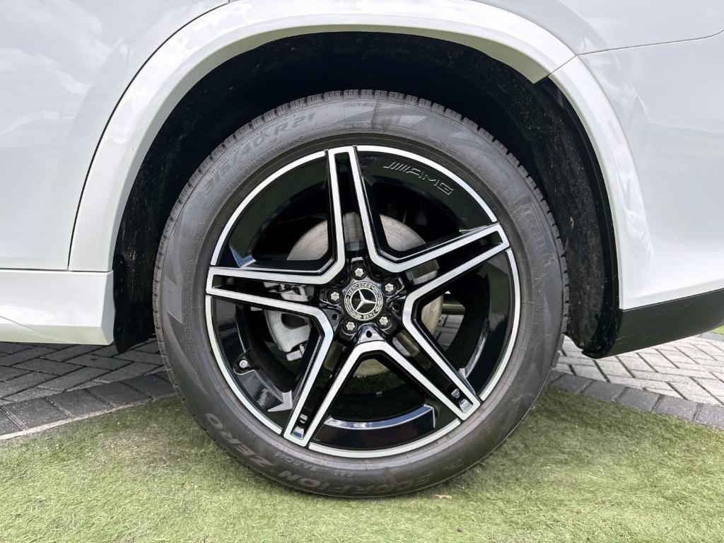 new 2025 Mercedes-Benz GLS 450 car, priced at $95,480