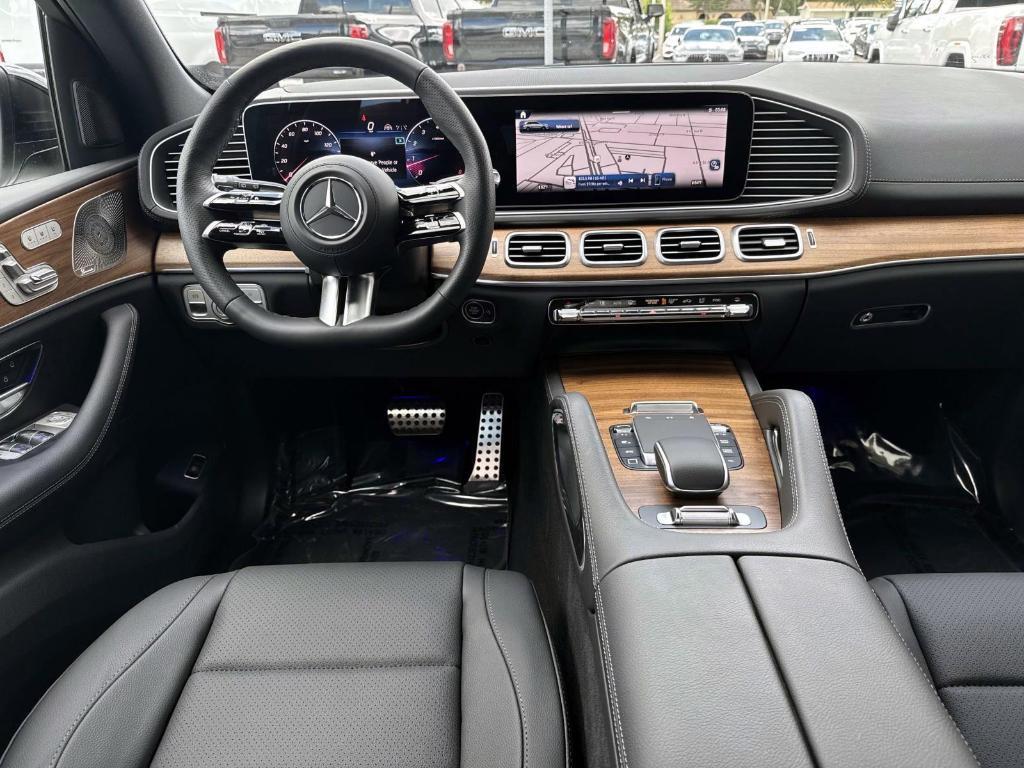 new 2025 Mercedes-Benz GLS 450 car, priced at $95,480