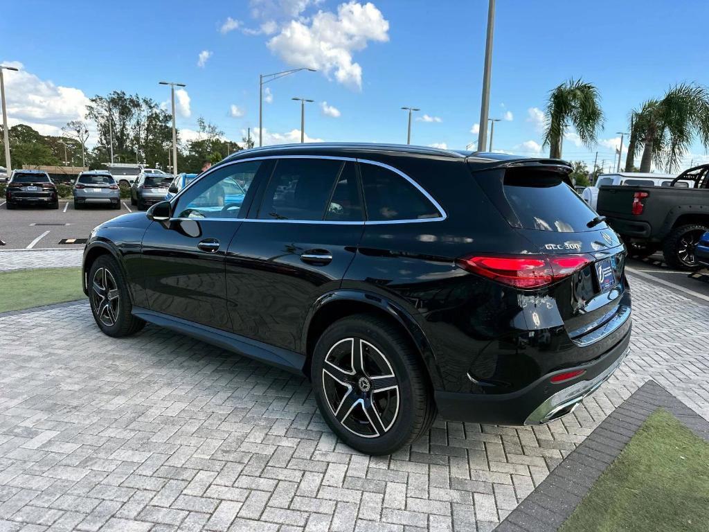 new 2024 Mercedes-Benz GLC 300 car, priced at $59,780