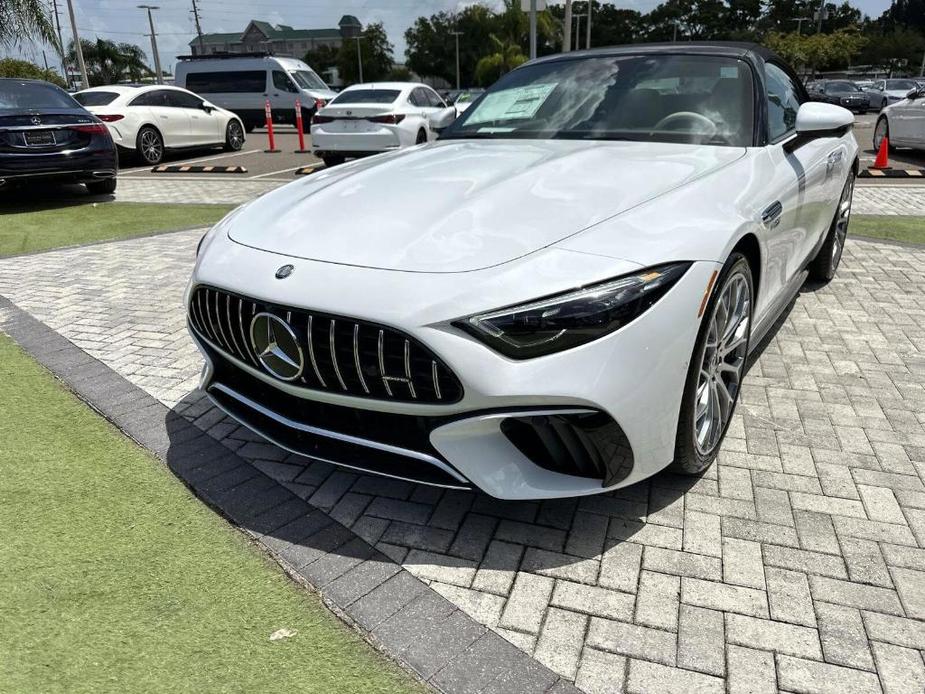 new 2024 Mercedes-Benz AMG SL 55 car, priced at $153,785