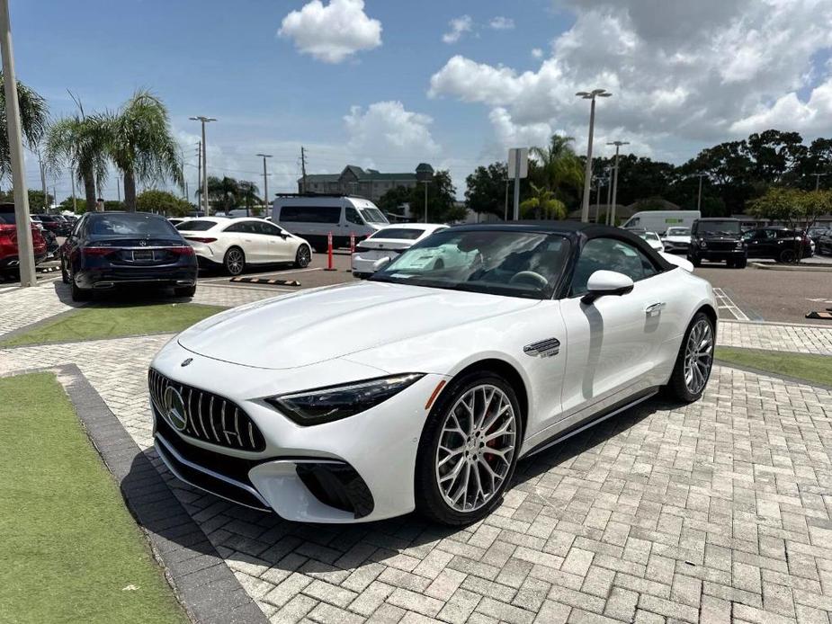 new 2024 Mercedes-Benz AMG SL 55 car, priced at $153,785