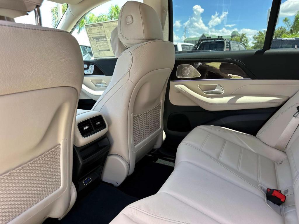 new 2026 Mercedes-Benz GLE 580 car, priced at $97,635