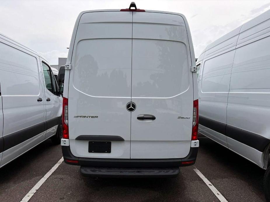 new 2024 Mercedes-Benz Sprinter 2500 car, priced at $65,076