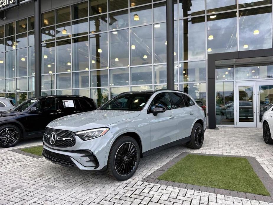 new 2025 Mercedes-Benz GLC 300 car, priced at $64,955