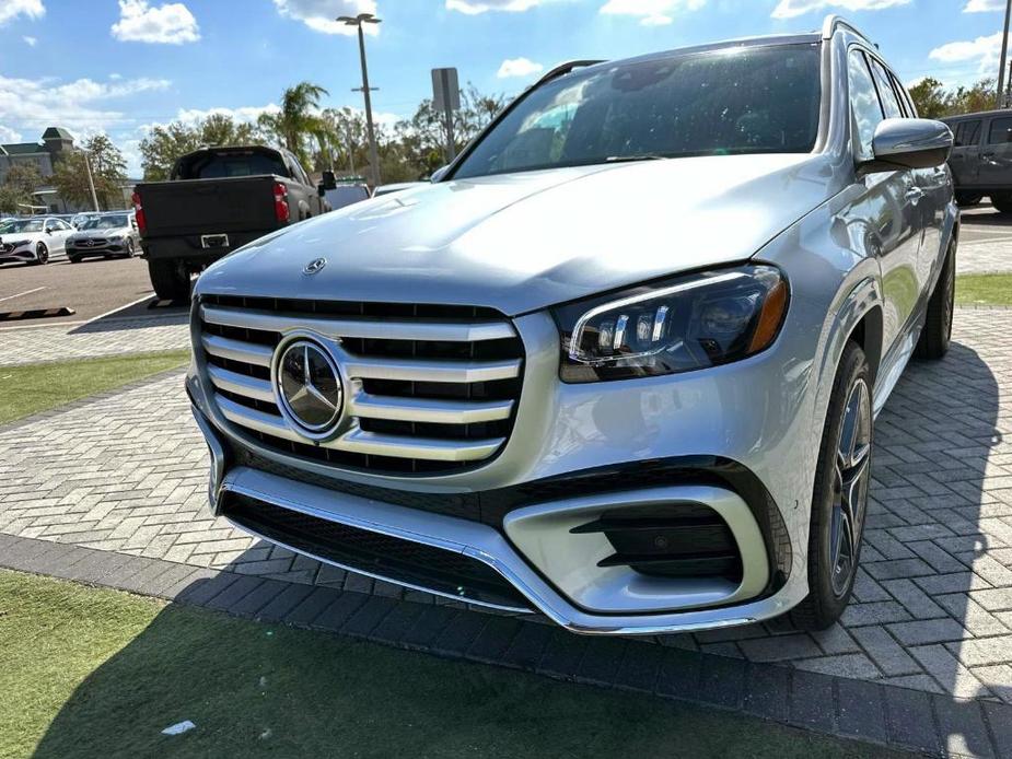 new 2025 Mercedes-Benz GLS 450 car, priced at $95,365