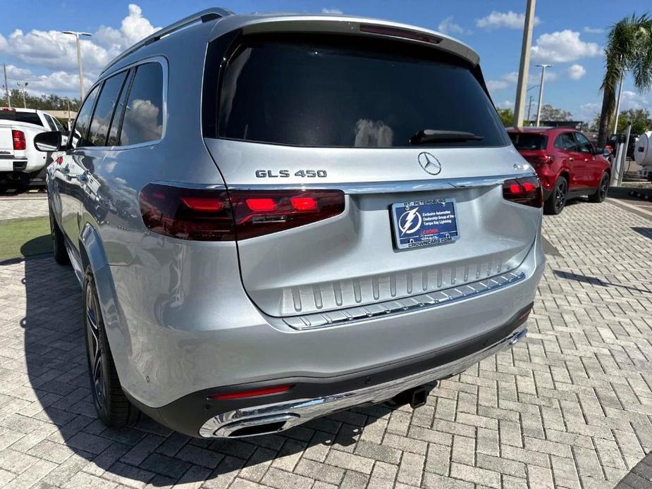 new 2025 Mercedes-Benz GLS 450 car, priced at $95,365