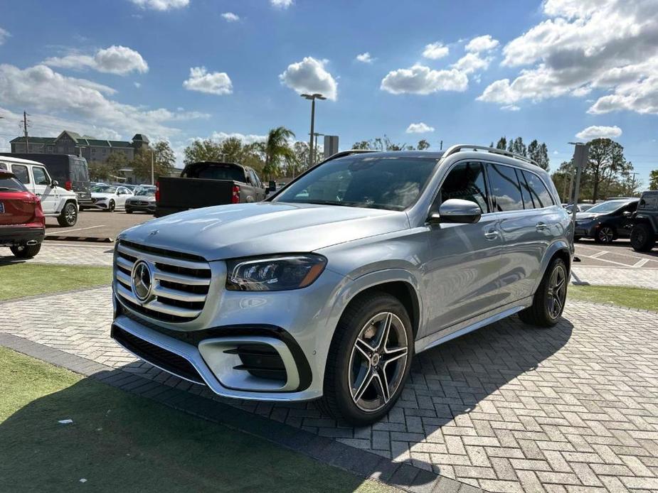 new 2025 Mercedes-Benz GLS 450 car, priced at $95,365