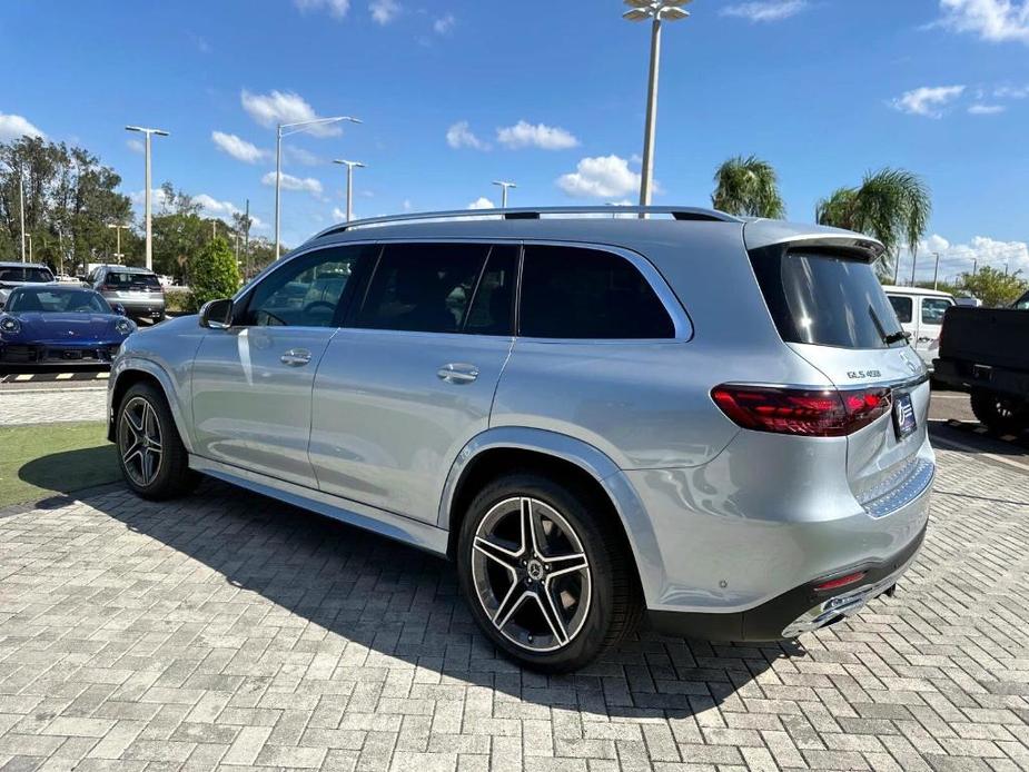 new 2025 Mercedes-Benz GLS 450 car, priced at $95,365