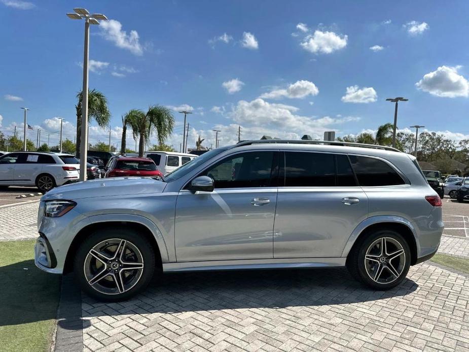 new 2025 Mercedes-Benz GLS 450 car, priced at $95,365