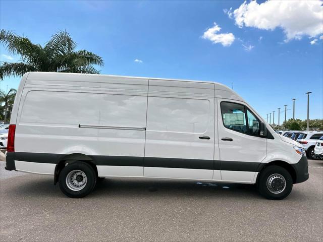 new 2024 Mercedes-Benz Sprinter 3500 car, priced at $69,228