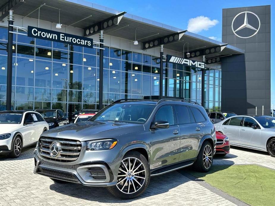 new 2025 Mercedes-Benz GLS 450 car, priced at $102,095