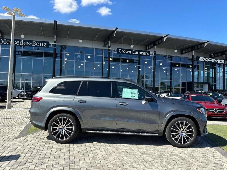 new 2025 Mercedes-Benz GLS 450 car, priced at $102,095