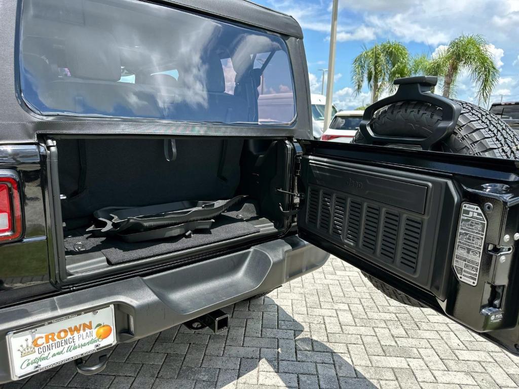 used 2025 Jeep Wrangler car, priced at $32,804