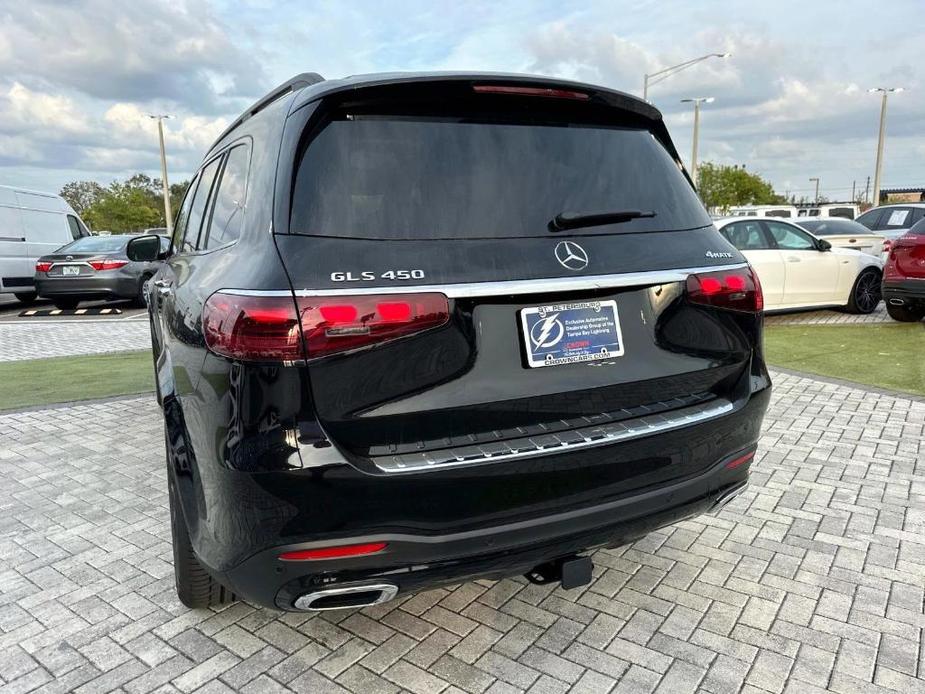 new 2025 Mercedes-Benz GLS 450 car, priced at $97,415