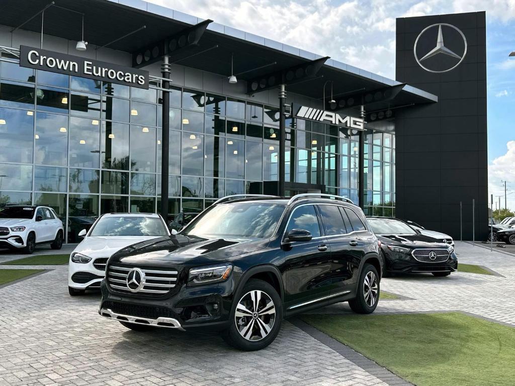 new 2025 Mercedes-Benz GLB 250 car, priced at $49,595