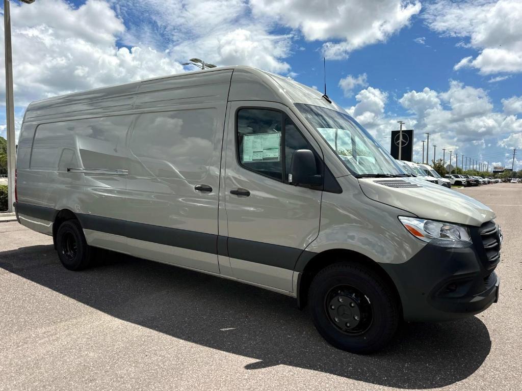 new 2025 Mercedes-Benz Sprinter 3500 car, priced at $76,937