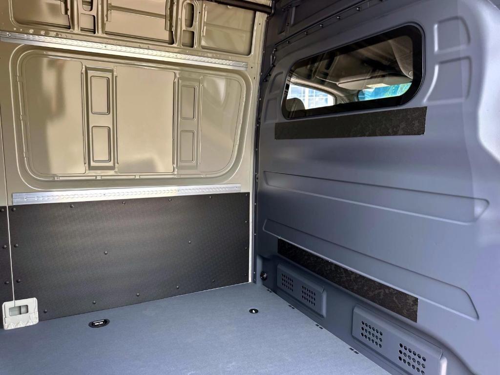 new 2025 Mercedes-Benz Sprinter 3500 car, priced at $76,937