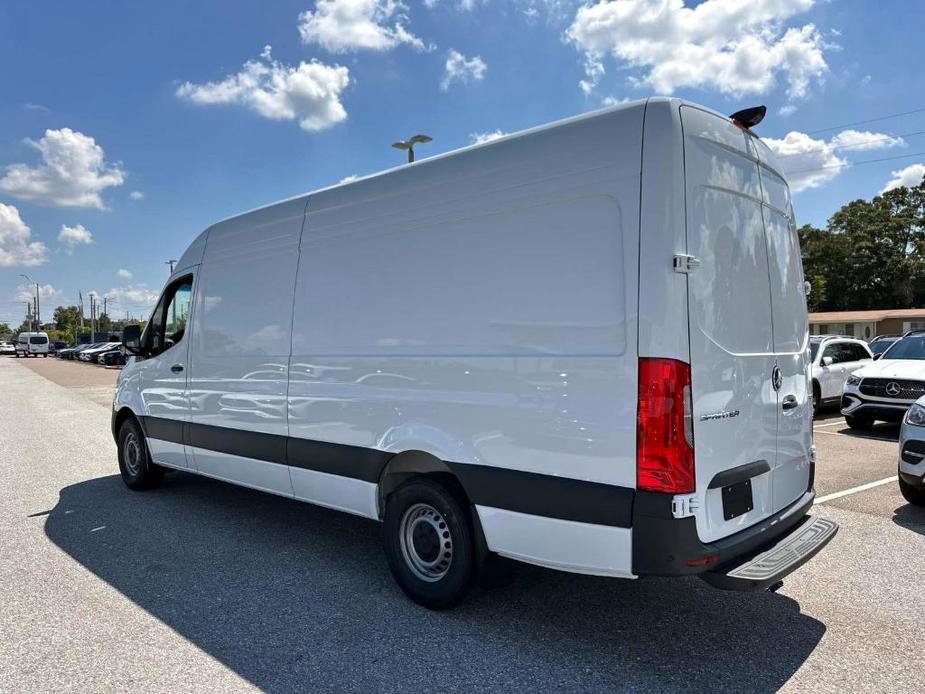 new 2025 Mercedes-Benz Sprinter 2500 car, priced at $69,347