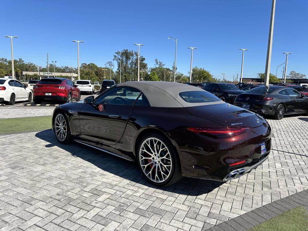 new 2025 Mercedes-Benz AMG SL 55 car, priced at $161,985