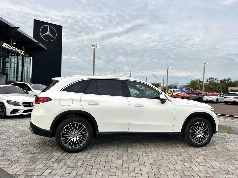 new 2025 Mercedes-Benz GLC 300 car, priced at $51,385