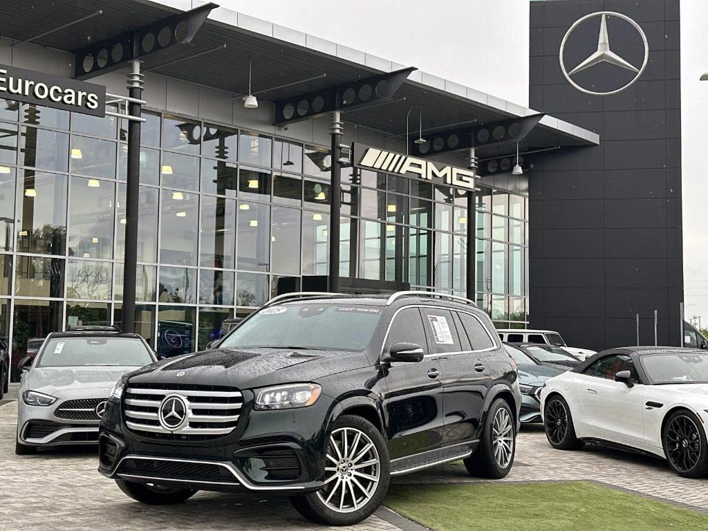 used 2025 Mercedes-Benz GLS 580 car, priced at $101,888