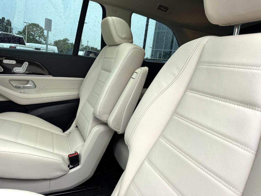 used 2025 Mercedes-Benz GLS 580 car, priced at $101,888