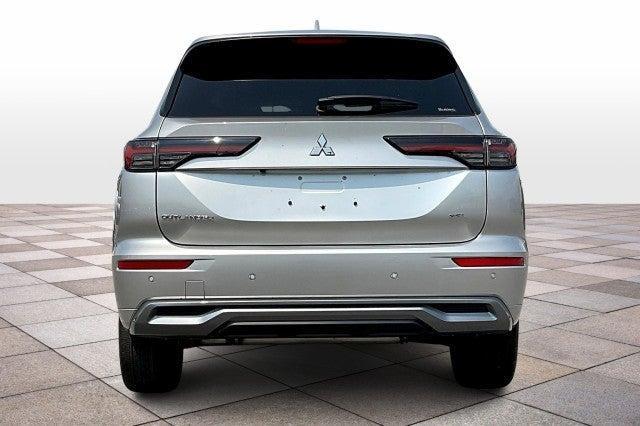 new 2025 Mitsubishi Outlander car, priced at $43,700