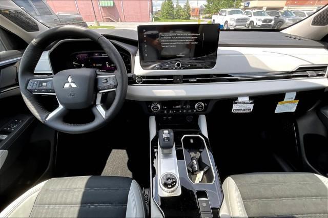 new 2025 Mitsubishi Outlander car, priced at $40,770