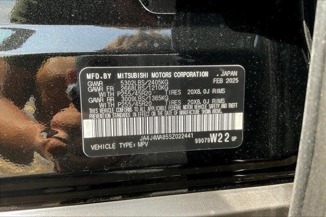 new 2025 Mitsubishi Outlander car, priced at $46,055