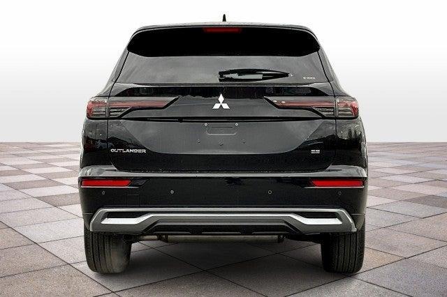 new 2025 Mitsubishi Outlander car, priced at $41,260