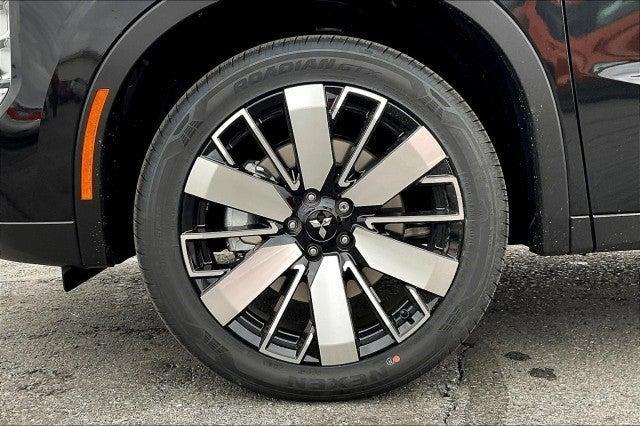 new 2025 Mitsubishi Outlander car, priced at $41,260