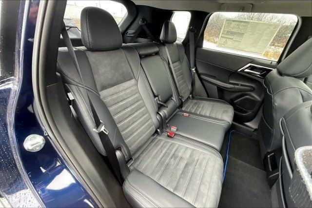 new 2025 Mitsubishi Outlander PHEV car, priced at $48,150