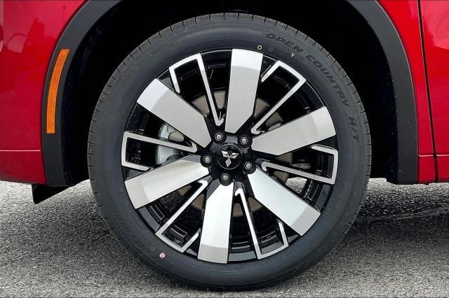 new 2025 Mitsubishi Outlander car, priced at $45,825