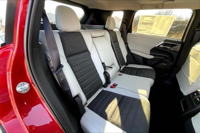 new 2025 Mitsubishi Outlander car, priced at $40,565